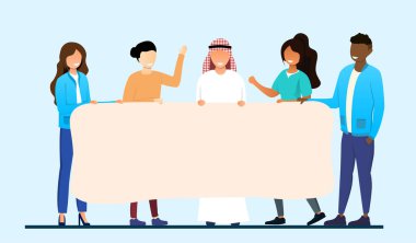 Erkekler ve kadınlar protesto ediyor