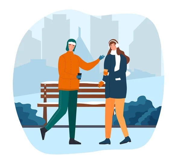 Aranyos pár sétálnak a téli parkban és forró kávét isznak. — Stock Vector