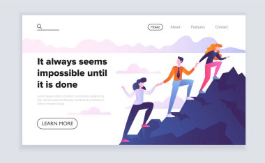 Erkek ve kadın karakterler birlikte dağa tırmanıyorlar.