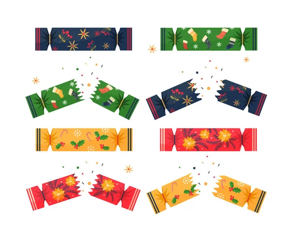 Conjunto com crackers de Natal coloridos no fundo branco — Fotografia de Stock
