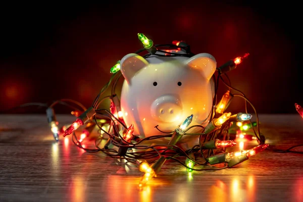 Mutlu Aralık Festivalinde Noel Temalı Kumbara Tatil Konseptine Para Harcamak — Stok fotoğraf