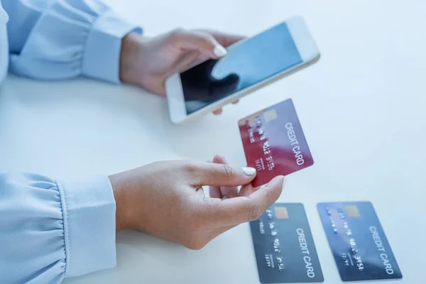 Consumer Woman Hand Holding Mock Credit Card Ready Spending Pay — Stock Photo, Image