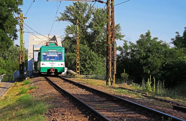 Caminho de ferro suburbano húngaro — Fotografia de Stock