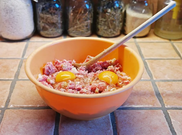 Ingredientes de pastel de carne fresca —  Fotos de Stock