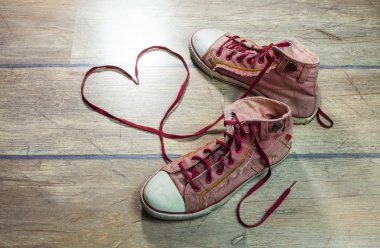 Kalp şeklinde şeker