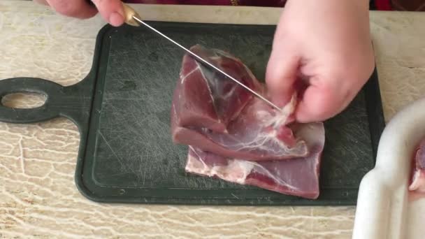 Szakács Késsel Vágja Fel Szarvashúst Egészséges Élelmiszer Koncepció — Stock videók
