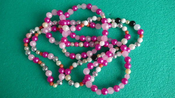 Jewelry Beads Green Background — Stock Photo, Image