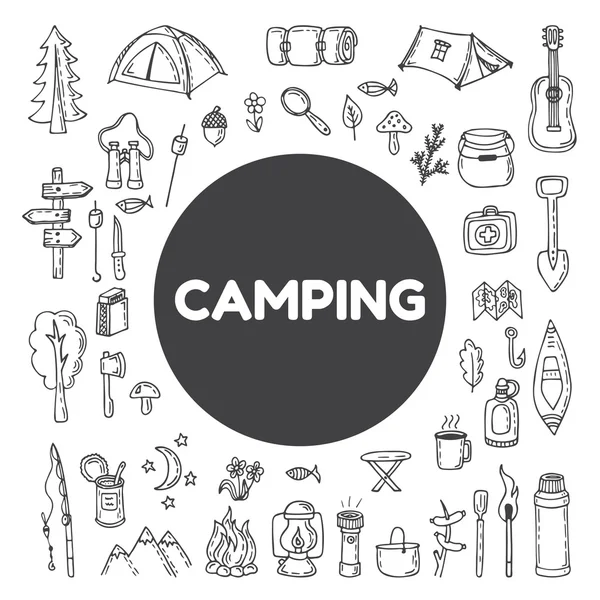 Conjunto de equipo de camping y senderismo dibujado a mano. Iconos de caminata. Tra — Vector de stock