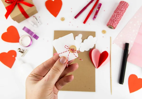 Walentynki Instrukcja Robienia Kart Walentynki Krok Wyciąć Trapez Białego Papieru — Zdjęcie stockowe