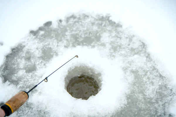 Peixe Inverno Buraco Gelo Para Pesca Vara Pesca — Fotografia de Stock