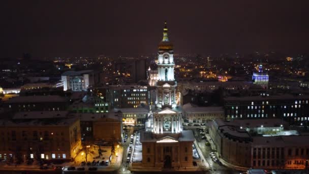 Dormição Catedral Iluminado Inverno Luzes Noite Nevadas Vista Aérea Kharkiv — Vídeo de Stock