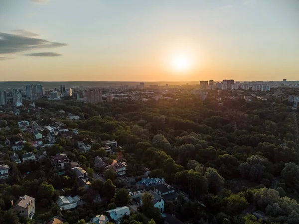 Vista Panorâmica Pôr Sol Aérea Verão Verde Kharkiv Centro Cidade — Fotografia de Stock