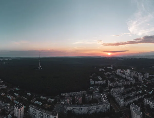 Kharkiv Şehri Pavlove Pole Bölgesindeki Hava Gündoğumu Manzarası Telekomünikasyon Kulesi — Stok fotoğraf