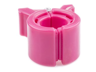 beyaz izole kırmızı plastik ataş