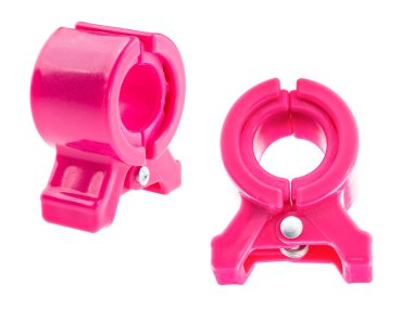 beyaz izole kırmızı plastik ataş