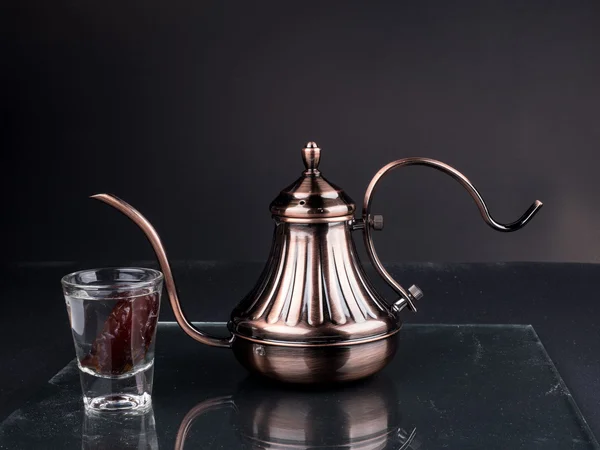 Copper metal tea pot , Arabic style, on gray — Stock Photo, Image