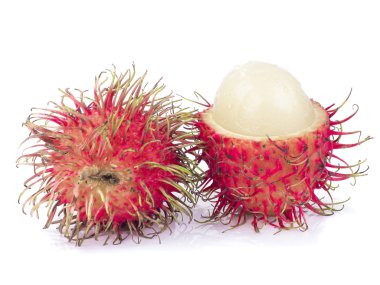 Beyaz arka plan üzerinde izole olgun rambutan meyve