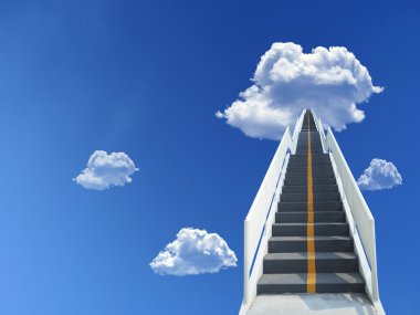 güneşli bir gün mavi gökyüzü arka plan üzerinde güzel bulutlar