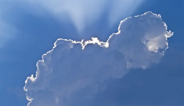 Beautiful cloudy sky, blue and white — Stock Photo, Image