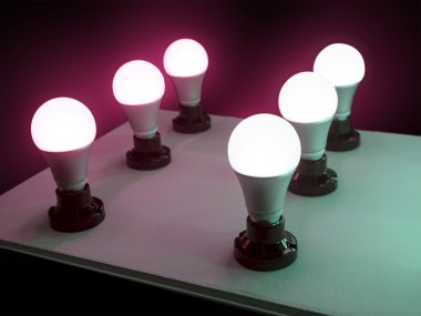 Verimlilik aydınlatma için ampul led