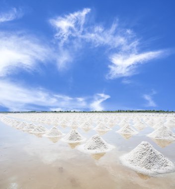 tuz gruptaki yığını