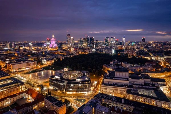 ポーランドのワルシャワ 市街地の空中風景 — ストック写真