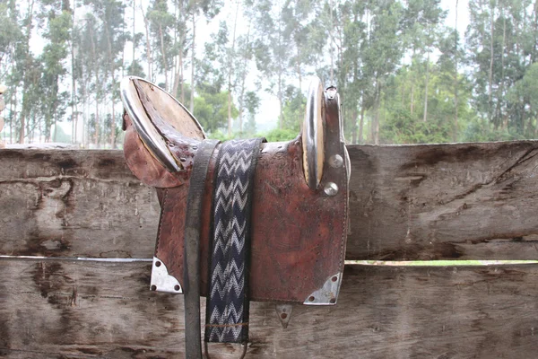 Antique Hide Horse Saddle — Stock Photo, Image