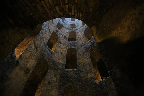 İtalya 'nın Orvieto kentindeki San Patrizio şehri.