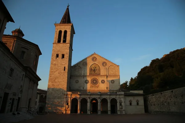 Kathedraal Van Spoleto Bij Zonsondergang Hoge Kwaliteit Foto — Stockfoto