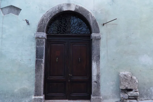 Ancient Door City Spoleto High Quality Photo — Stock Photo, Image
