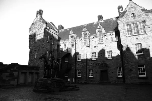 Szczegóły dotyczące budynków wewnętrznych na zamku w Edynburgu, Szkocja — Zdjęcie stockowe