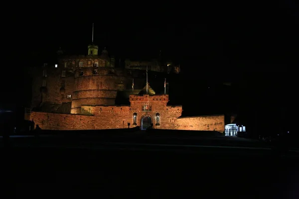 Edinburgh kastély éjjel, Skócia — Stock Fotó
