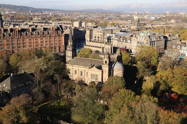 Widok na miasto Edinburgh, Szkocja — Zdjęcie stockowe
