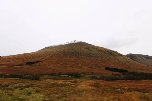 Το φθινοπωρινό τοπίο στα υψίπεδα της Σκωτίας — Φωτογραφία Αρχείου