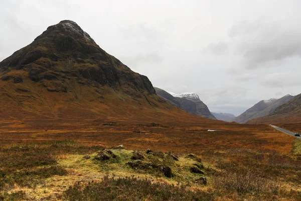 Il paesaggio autunnale delle Highlands scozzesi — Foto Stock