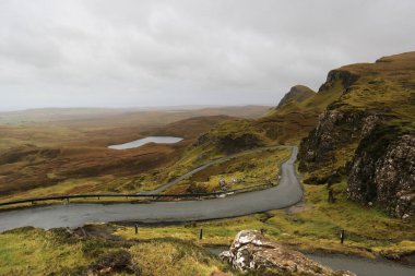 İskoçya 'daki ıssız Skype Highlands' in tipik sonbahar manzarası