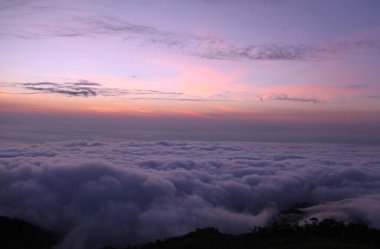 Ekvador And Dağlarında Günbatımı