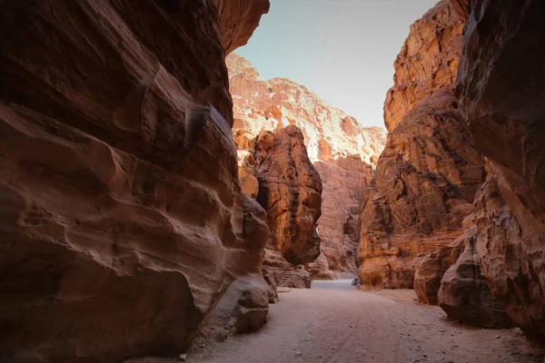 As cores magníficas do Siq de Petra — Fotografia de Stock