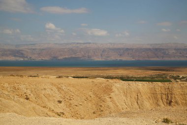 Kumran 'dan Ölü Deniz Depresyonu Görünümü