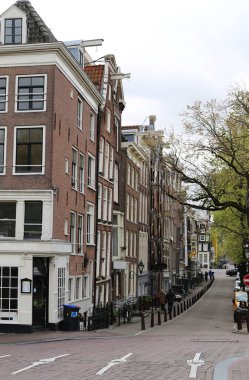Amsterdam şehrinin karakteristik binaları