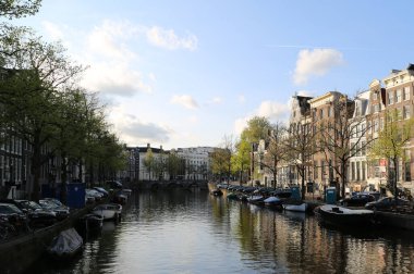 Amsterdam 'da karakteristik bir kanal