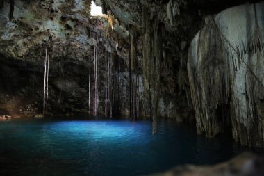 Meksika 'nın Yucatan yarımadasının karakteristik yerleri.