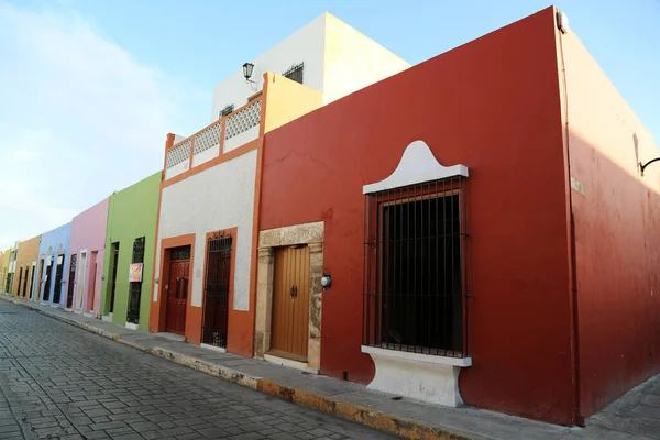 Kolorowe domy Campeche w Meksyku — Zdjęcie stockowe