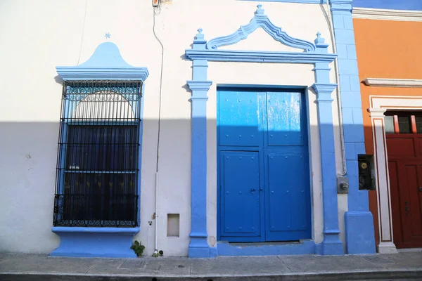 As casas coloridas de Campeche no México — Fotografia de Stock