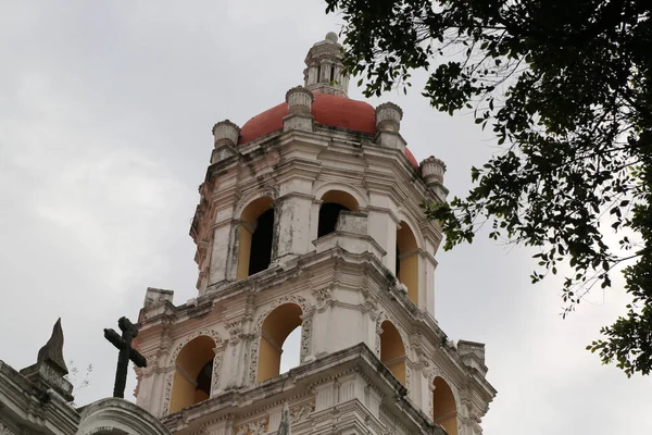 Glimpse of the colonial city of Puebla, Mexico — Fotografia de Stock