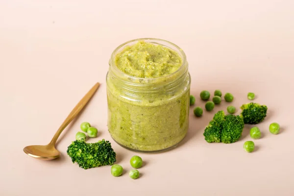 Children food. mashed broccoli and peas — Stock Image Children food. mashed broccoli and peas Royalty Free Stock Images