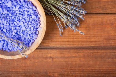 Bir demet lavanta çiçeği. lavanta tuzu kozmetik
