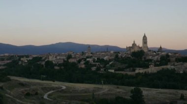 Segovia katedral çan kulesi ile