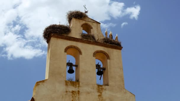 Küçük güzel kilise kırsal İspanya — Stok video