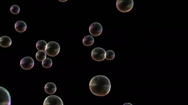 Siyah arkaplanda sabun köpükleri izole